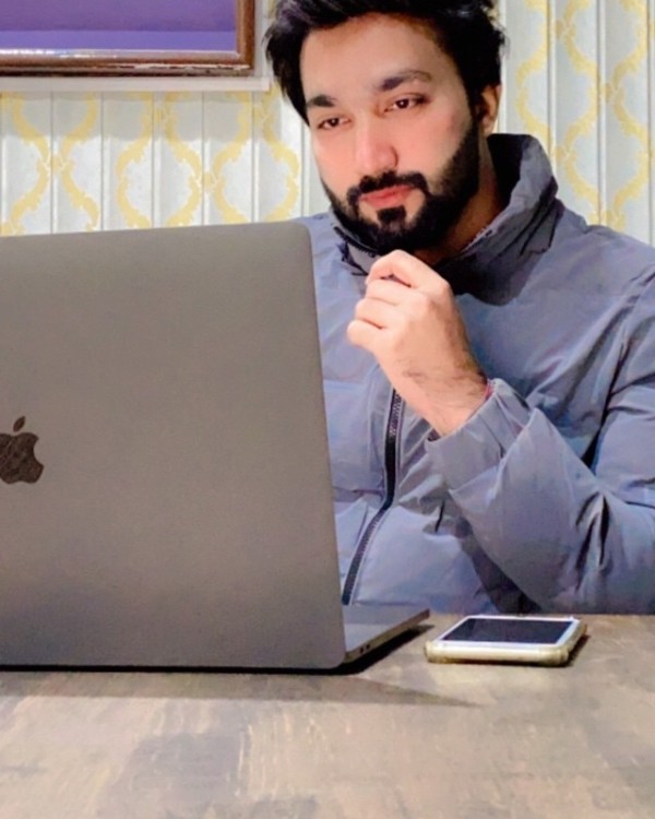 Meer Hamza, Digital Marketing
